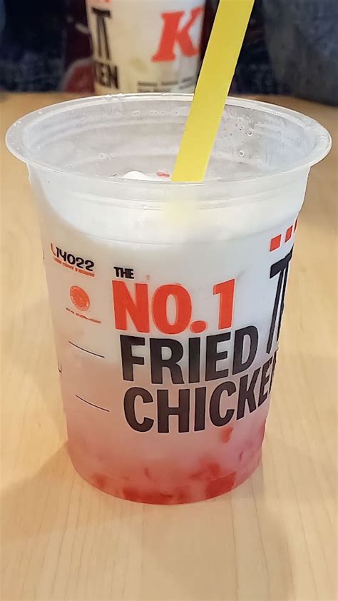 gambar kfc mega mall batam centre teluk tering|KFC .